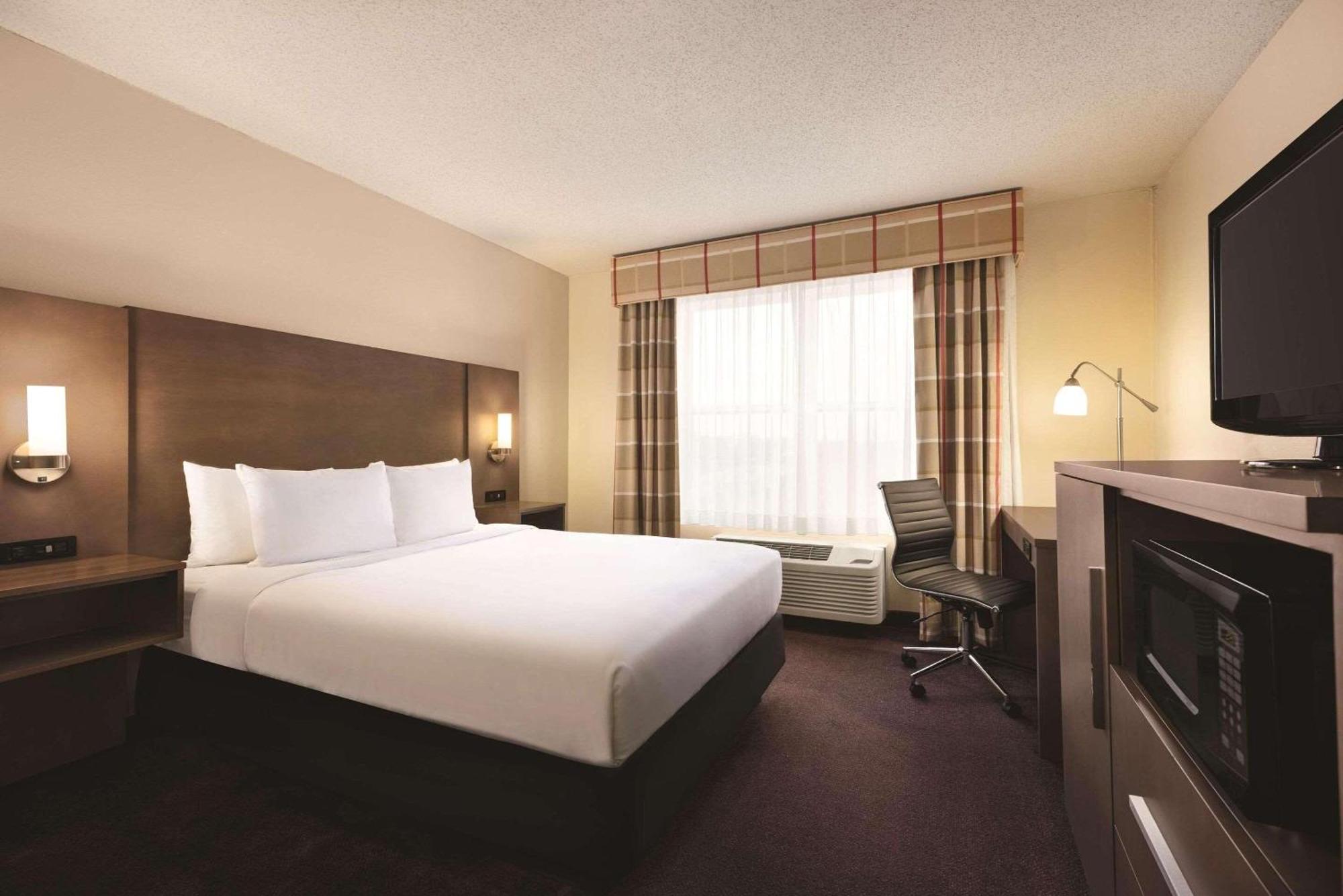 Country Inn & Suites By Radisson, Forest Lake, Mn Exterior foto